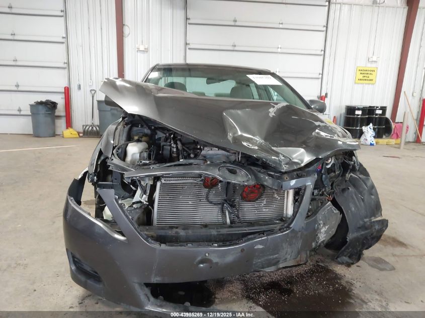 2010 Toyota Camry Le VIN: 4T1BF3EK1AU105686 Lot: 43985269