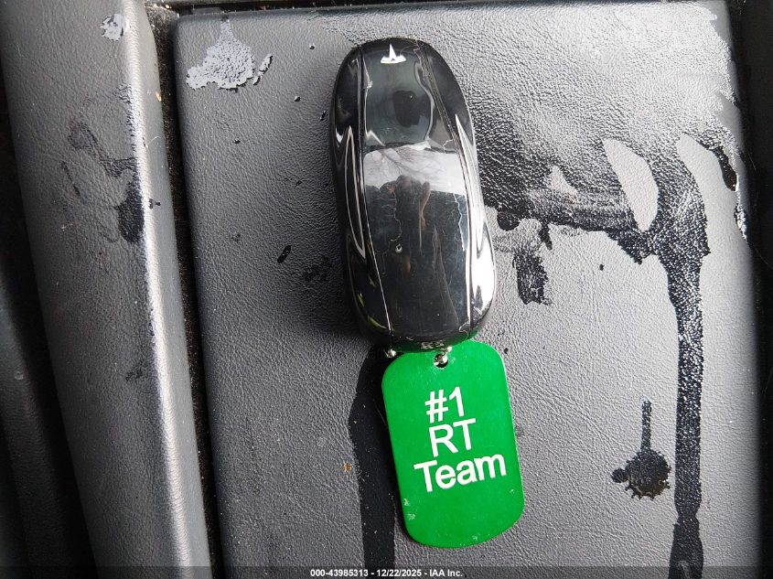 2015 Tesla Model S 70D/85D/P85D VIN: 5YJSA1H24FFP68186 Lot: 43985313