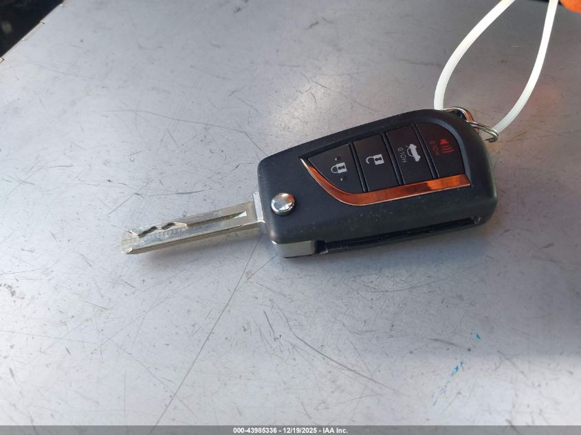 2020 Toyota Corolla Le VIN: 5YFEPRAE2LP128802 Lot: 43985336