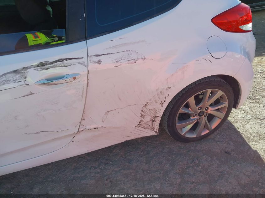 2016 Hyundai Veloster VIN: KMHTC6AD5GU256920 Lot: 43985347