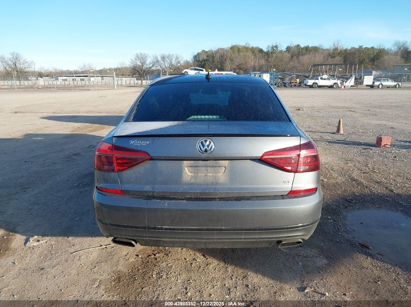 VIN 1VWJM7A32JC040295 2018 VOLKSWAGEN PASSAT 3.6L V6 GT