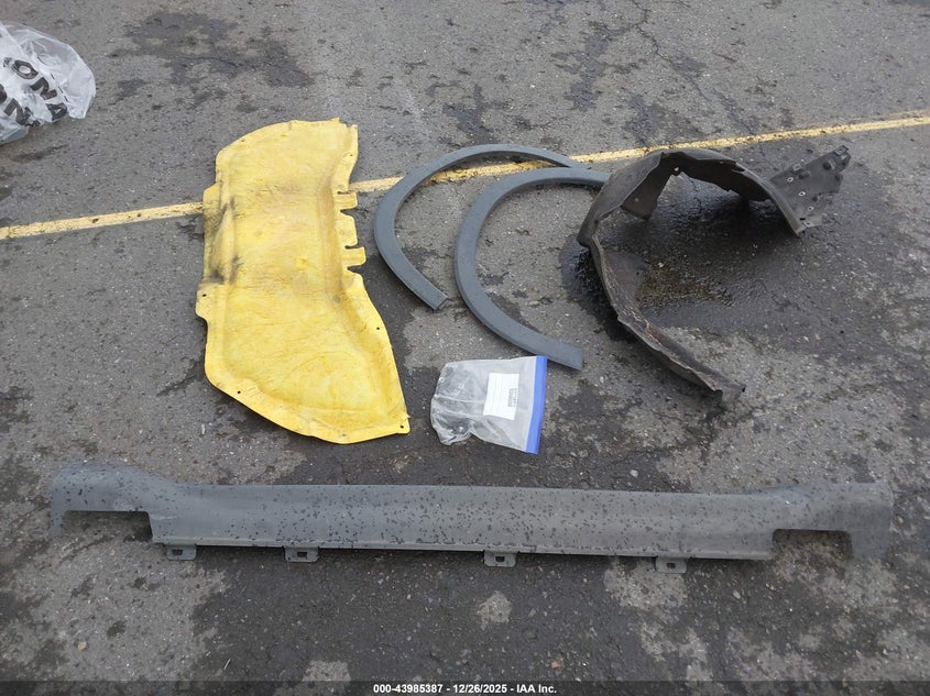 2021 Honda Hr-V Awd Lx VIN: 3CZRU6H3XMM747678 Lot: 43985387