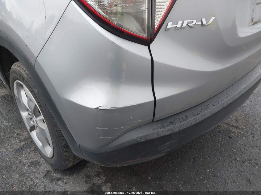 2021 Honda Hr-V Awd Lx VIN: 3CZRU6H3XMM747678 Lot: 43985387