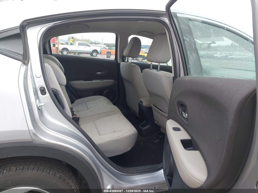 2021 Honda Hr-V Awd Lx VIN: 3CZRU6H3XMM747678 Lot: 43985387