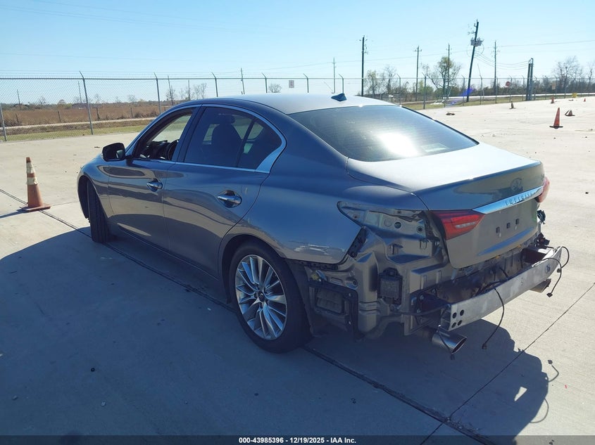 2021 Infiniti Q50 Luxe