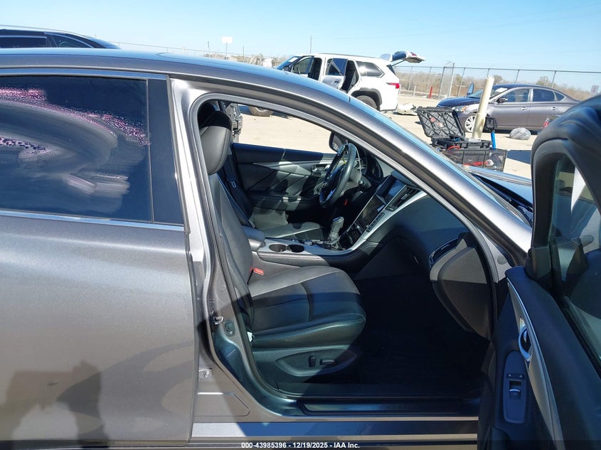 2021 Infiniti Q50 Luxe