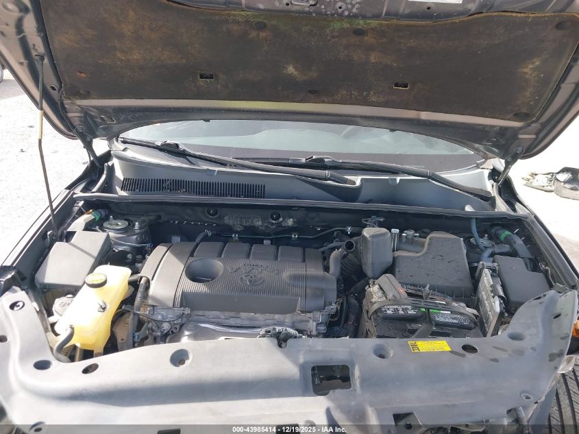 2011 Toyota Rav4 Sport VIN: 2T3WF4DVXBW072733 Lot: 43985414