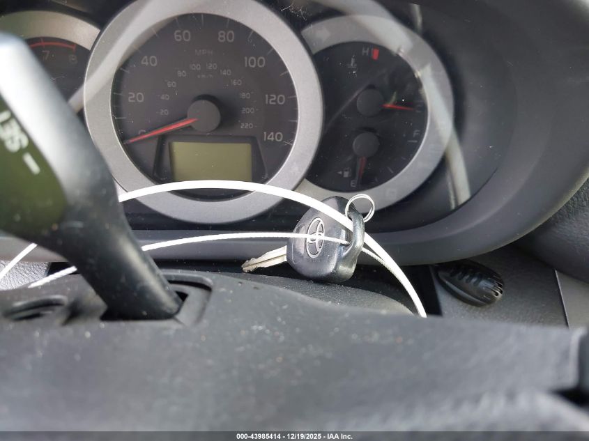 2011 Toyota Rav4 Sport VIN: 2T3WF4DVXBW072733 Lot: 43985414