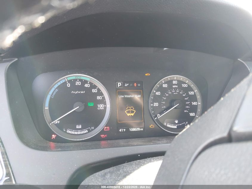 2017 Hyundai Sonata Hybrid Limited VIN: KMHE34L1XHA044808 Lot: 43985416