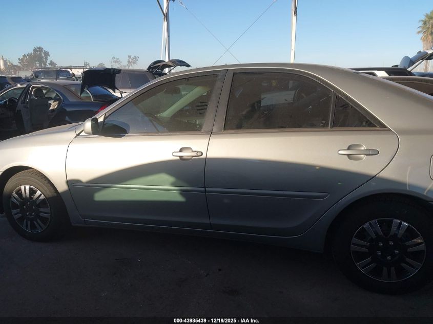 2005 Toyota Camry Le VIN: 4T1BE32K95U528111 Lot: 43985439