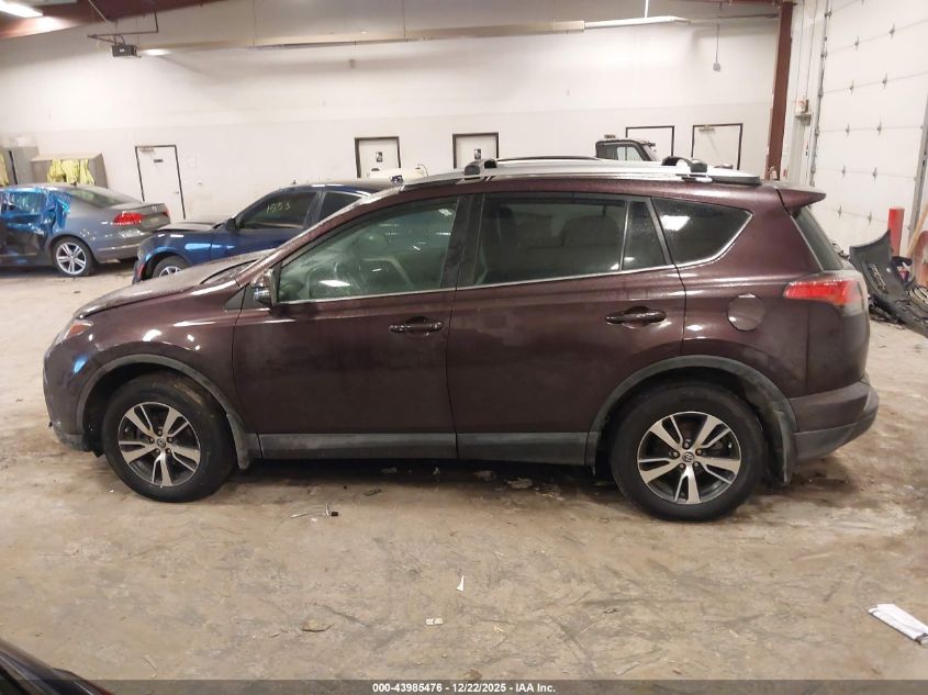 2018 Toyota Rav4 Xle VIN: 2T3RFREV7JW829174 Lot: 43985476
