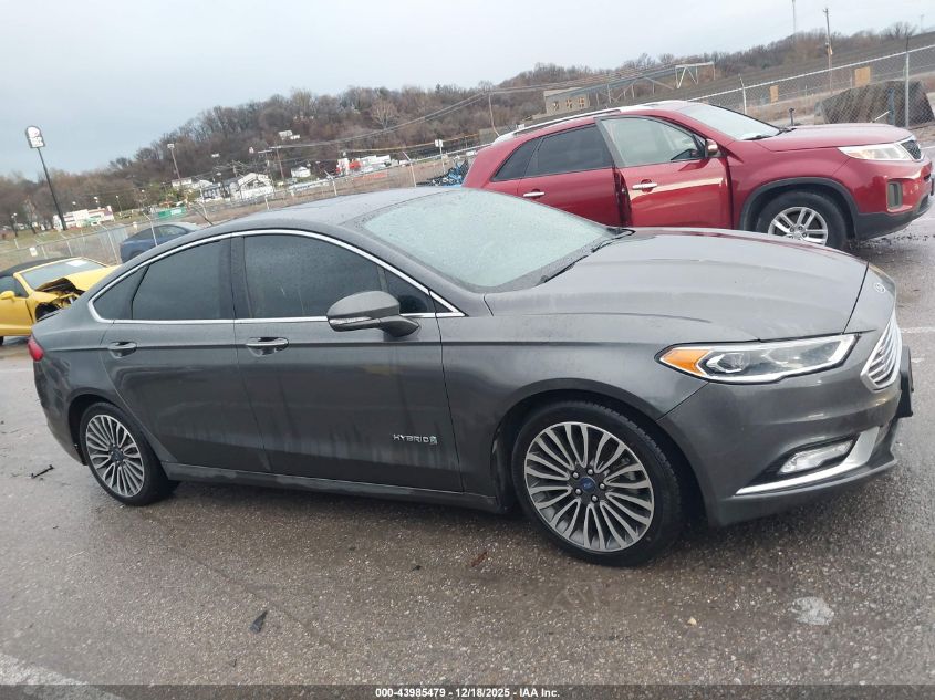 2017 Ford Fusion Hybrid Titanium VIN: 3FA6P0RU2HR368869 Lot: 43985479