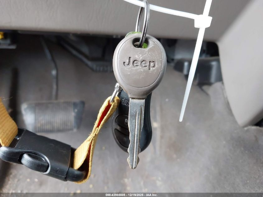 2002 Jeep Grand Cherokee Laredo VIN: 1J4GW48S32C205494 Lot: 43985505