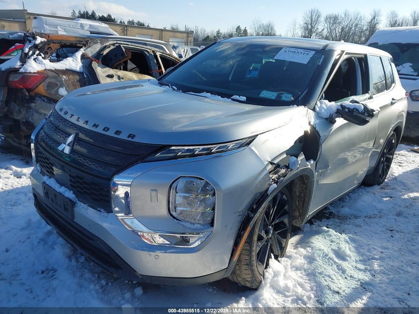 2022 Mitsubishi Outlander Black Edition S-Awc/Se 2.5 S-Awc/Se Launch Edition S-Awc