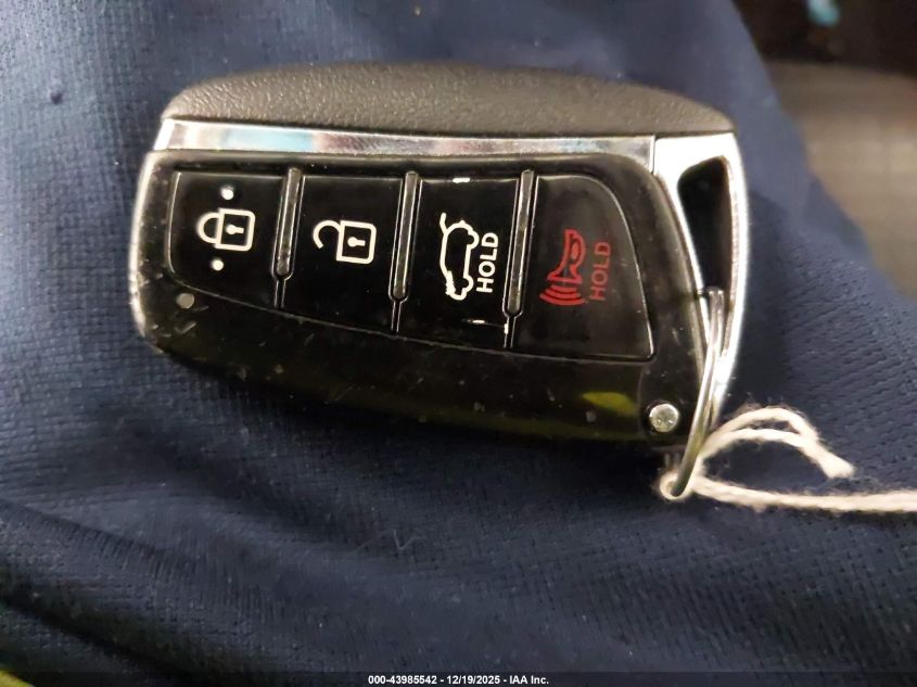 2013 Hyundai Santa Fe Sport 2.0T VIN: 5XYZWDLA2DG061951 Lot: 43985542