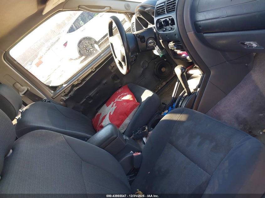 2004 Nissan Frontier Xe-V6