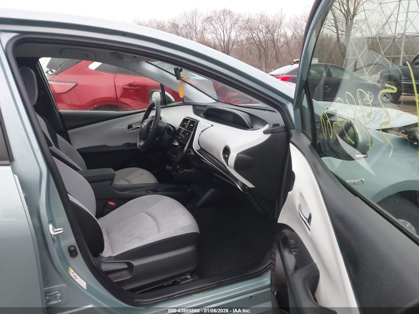 2020 Toyota Prius Le