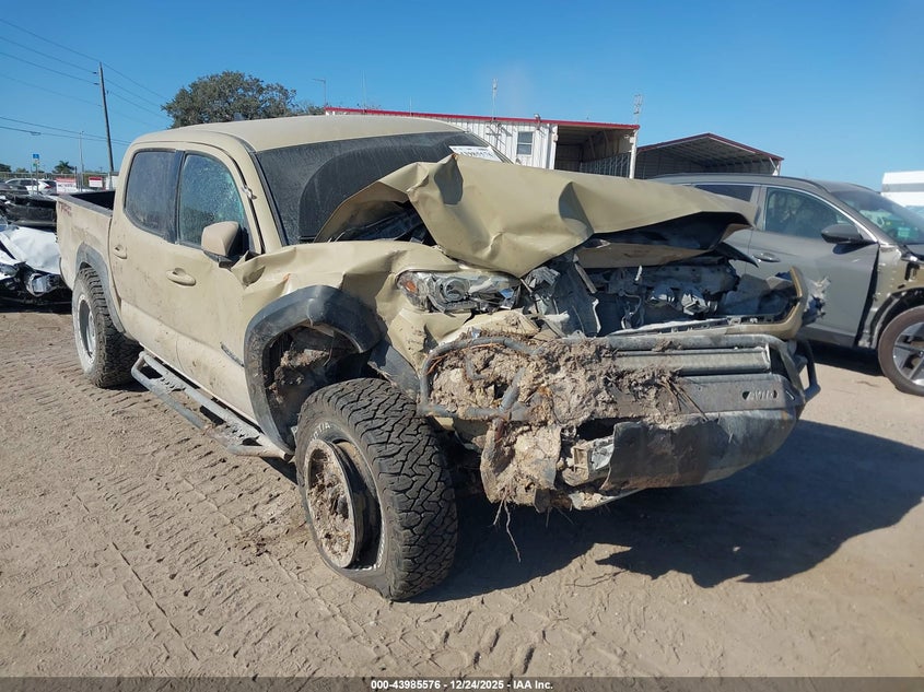 5TFAZ5CN5GX001614 2016 Toyota Tacoma Double Cab auction photo 1