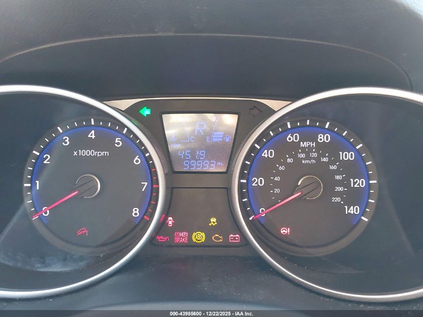 2015 Hyundai Tucson Limited VIN: KM8JU3AG2FU102449 Lot: 43985600