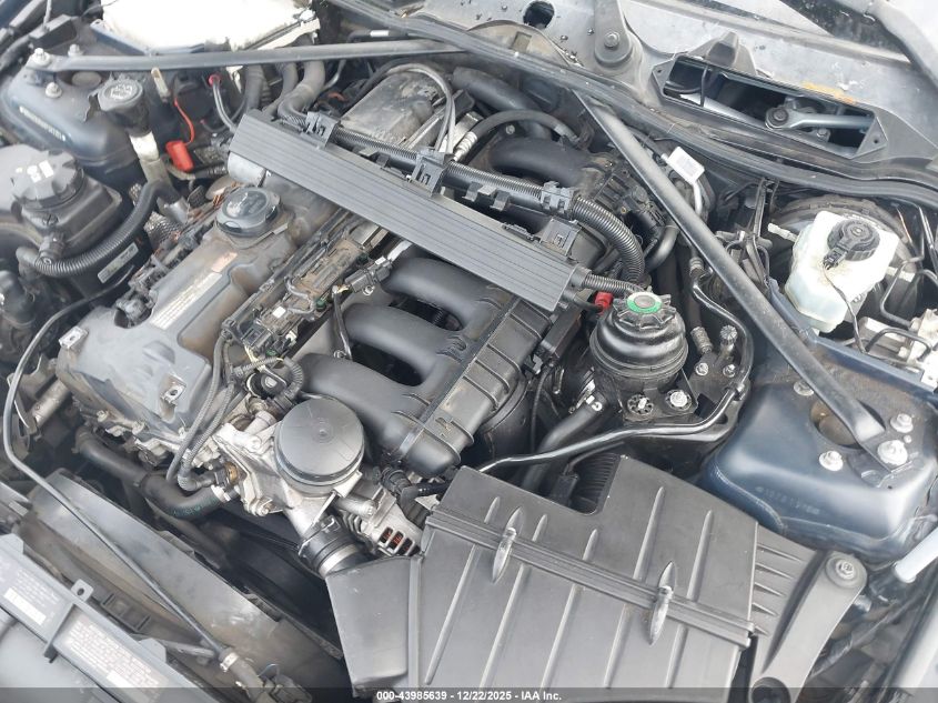 2008 BMW 328I VIN: WBAVC53598FZ83252 Lot: 43985639