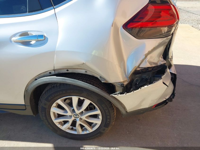 2017 Nissan Rogue Sv VIN: JN8AT2MV1HW281607 Lot: 43985679