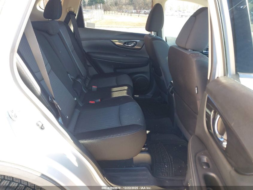 2017 Nissan Rogue Sv VIN: JN8AT2MV1HW281607 Lot: 43985679