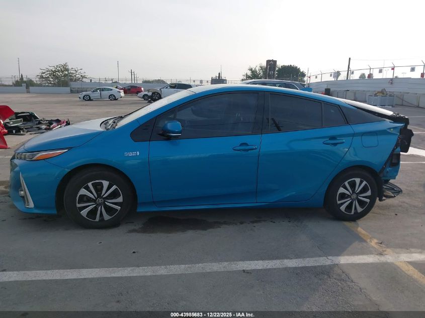 2017 Toyota Prius Prime Advanced VIN: JTDKARFP1H3022226 Lot: 43985683