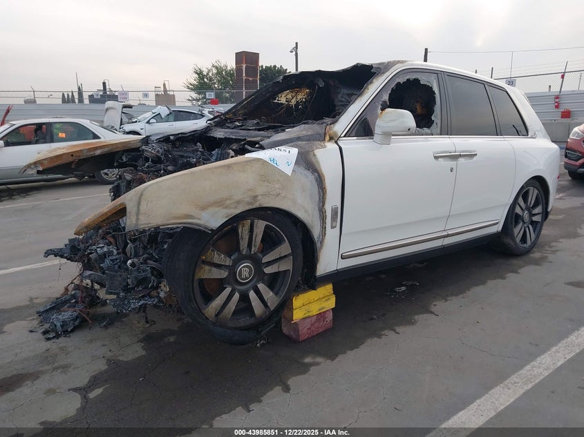 Vin: slatv4c04nu210884, lot: 44481558, rolls-royce cullinan 20222