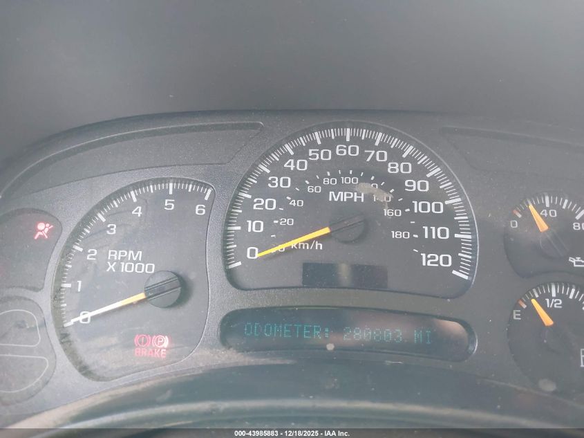 2005 Chevrolet Tahoe Z71 VIN: 1GNEK13T95R104444 Lot: 43985883