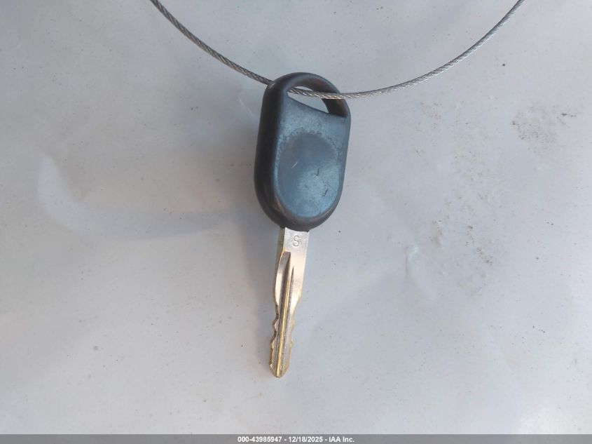 2004 Ford F-150 Xl/Xlt VIN: 1FTVF12554NB06083 Lot: 43985947