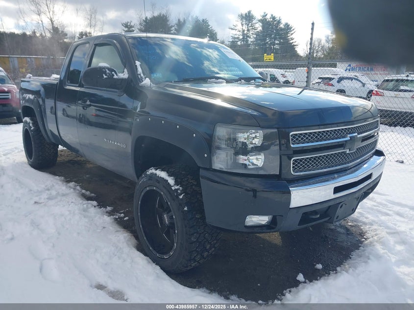 1GCSKSE38AZ211235 2010 Chevrolet Silverado 1500 Lt auction photo 1
