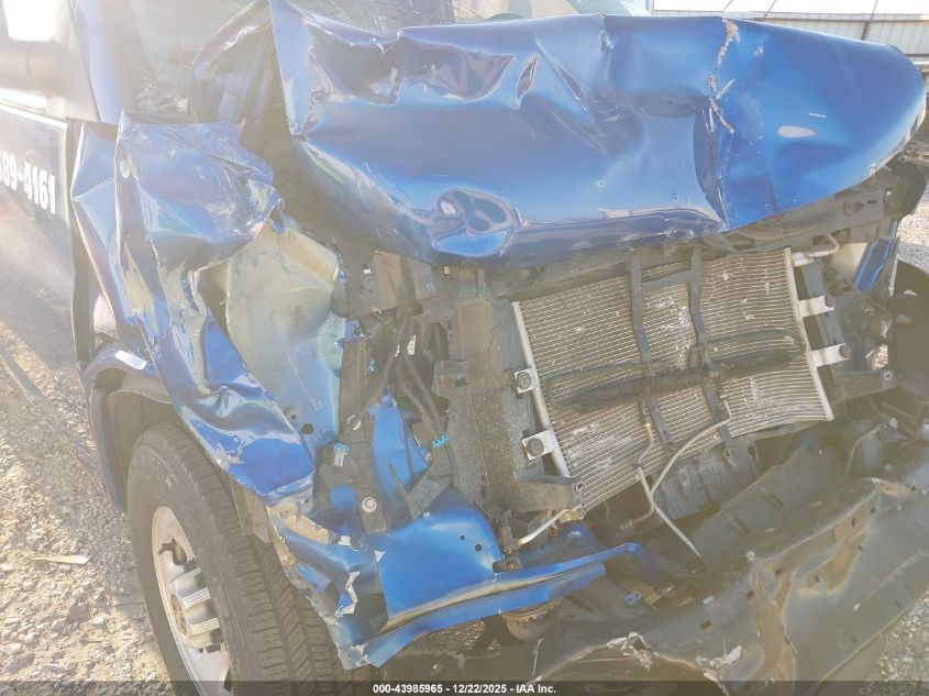 2019 GMC Savana 2500 Work Van VIN: 1GTW7BFG5K1304783 Lot: 43985965