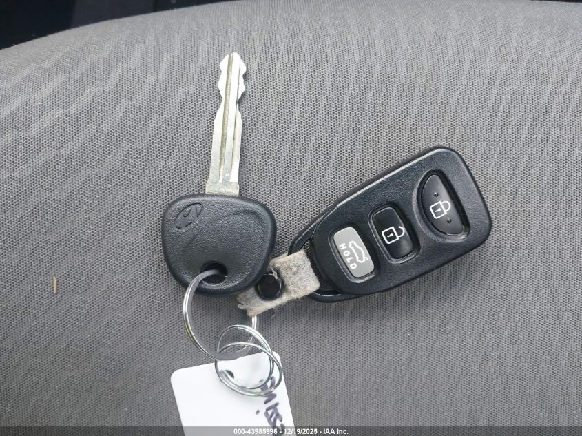 2016 Hyundai Elantra Se VIN: 5NPDH4AE6GH731816 Lot: 43985996