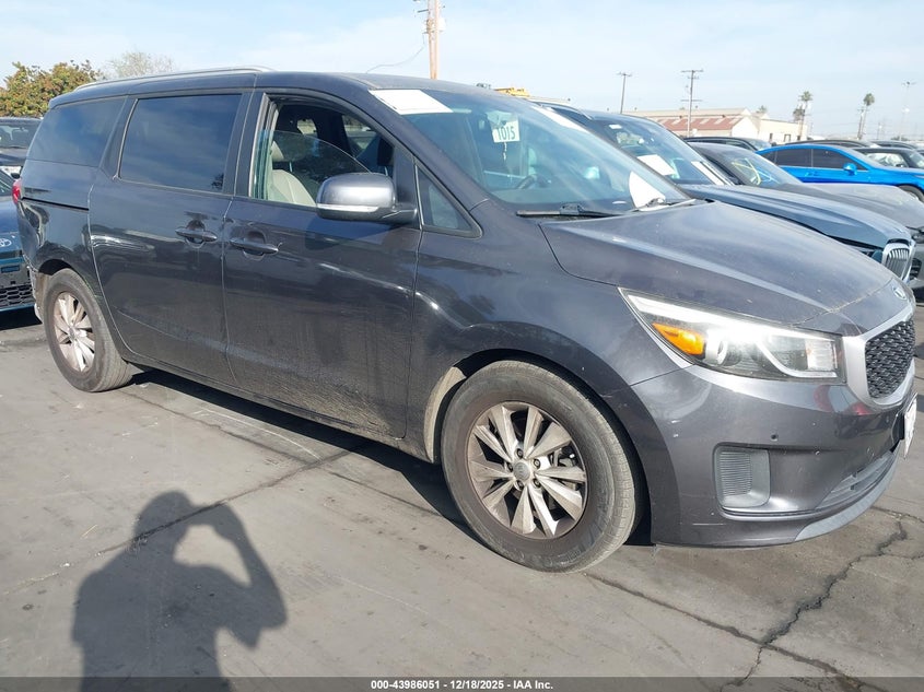 KNDMB5C10H6283781 2017 Kia Sedona Lx auction photo 1
