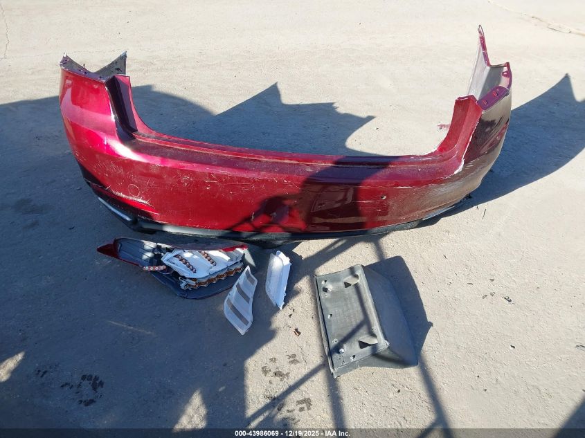 2016 Hyundai Genesis 3.8 VIN: KMHGN4JE9GU112330 Lot: 43986069