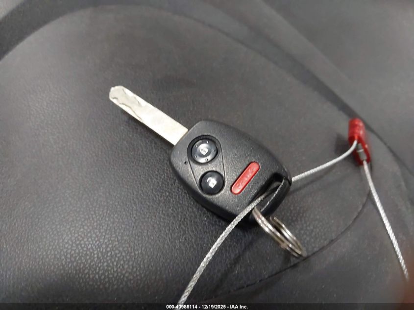 2013 Honda Fit Sport VIN: JHMGE8H54DC008457 Lot: 43986114