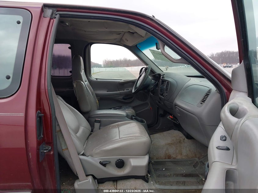 1997 Ford F-150 Lariat/Standard/Xl/Xlt