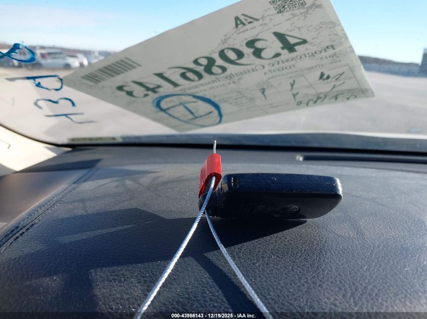 2015 Toyota Avalon Hybrid Limited VIN: 4T1BD1EB5FU035904 Lot: 43986143