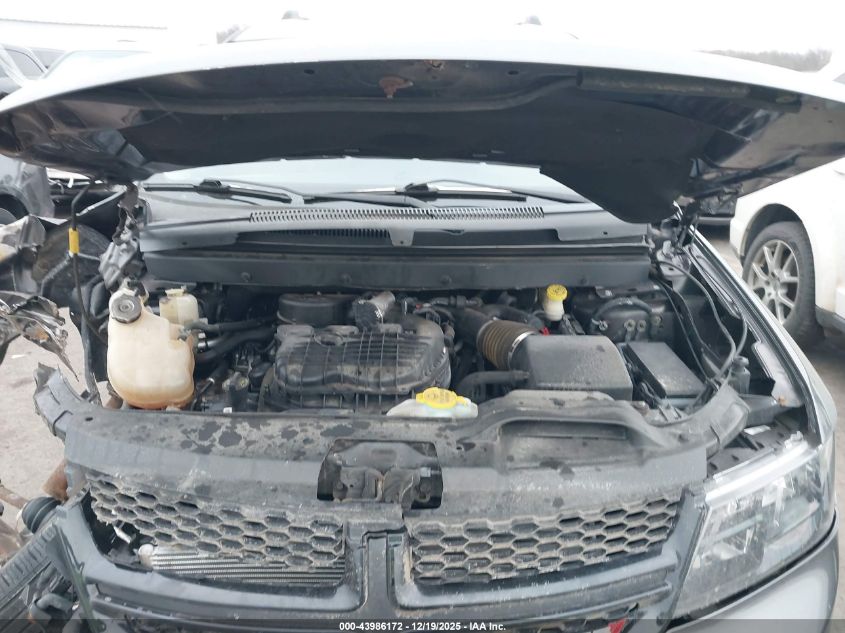 2016 Dodge Journey Crossroad Plus VIN: 3C4PDDGG1GT142061 Lot: 43986172