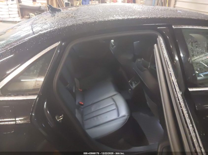 2018 Audi A4 2.0T Premium VIN: WAUENAF46JA118702 Lot: 43986178