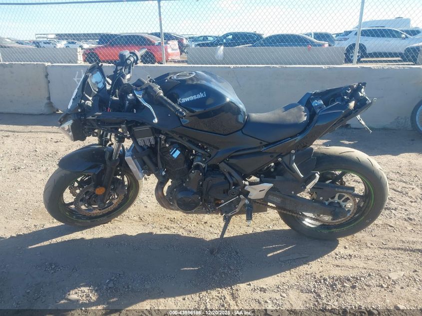 2025 Kawasaki Ex650 R VIN: ML5EXER1XSDAE3114 Lot: 43986186