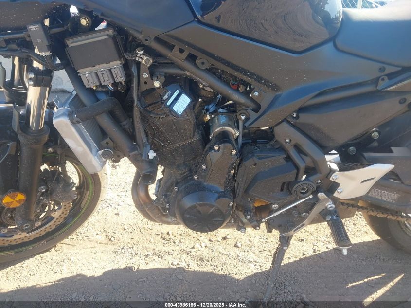 2025 Kawasaki Ex650 R VIN: ML5EXER1XSDAE3114 Lot: 43986186