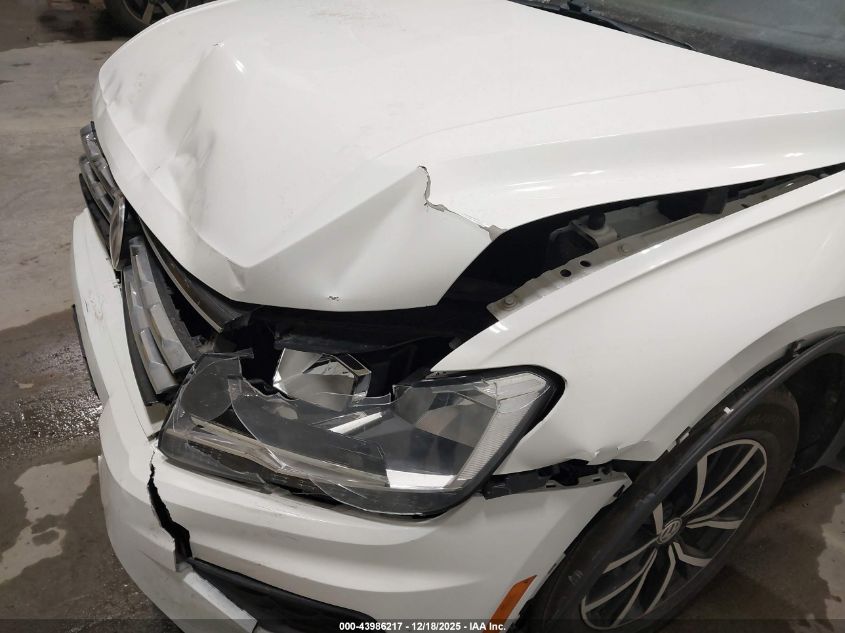 2020 Volkswagen Tiguan 2.0T Se/2.0T Se R-Line Black/2.0T Sel VIN: 3VV2B7AX3LM055004 Lot: 43986217