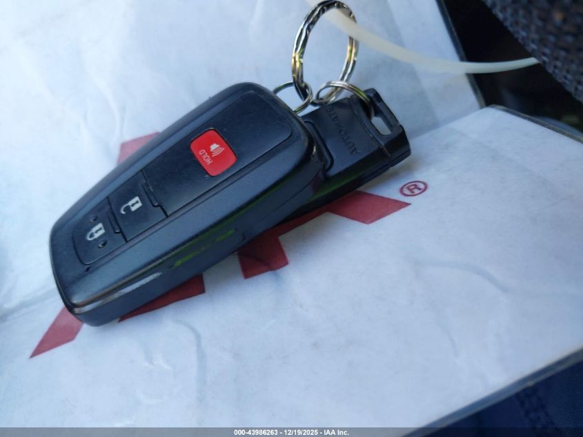 2018 Toyota Prius Four Touring VIN: JTDKARFUXJ3553033 Lot: 43986263