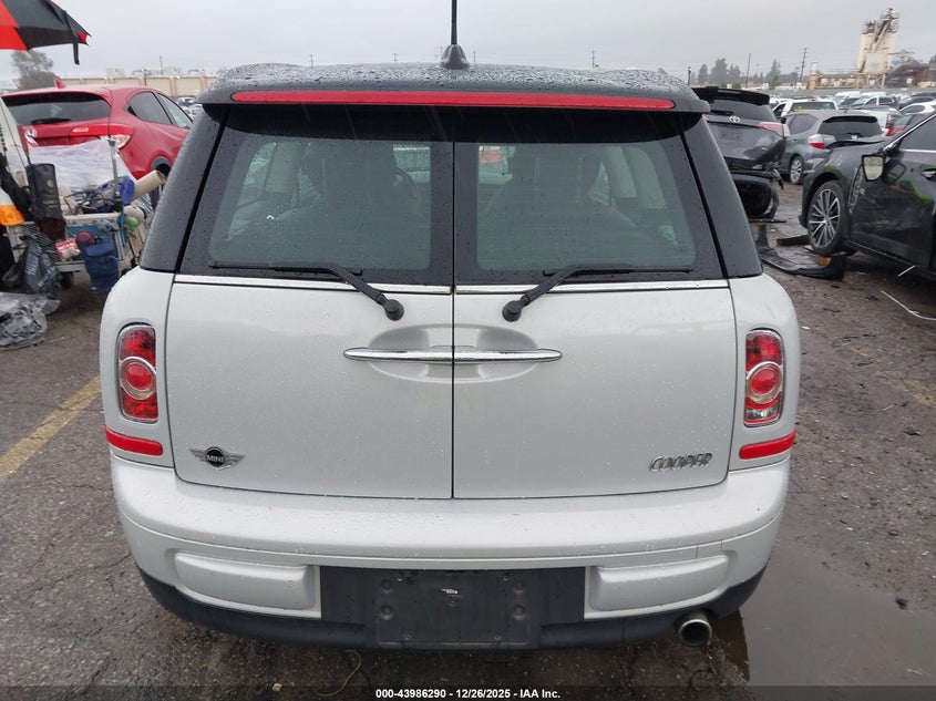 2011 Mini Cooper Clubman VIN: WMWZF3C54BTX82154 Lot: 45389865