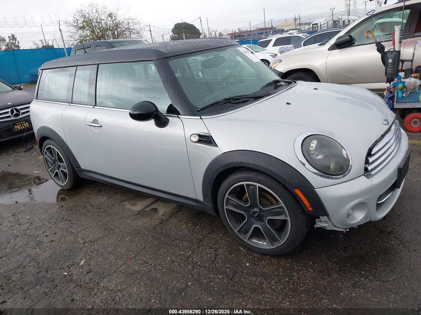 WMWZF3C54BTX82154 2011 Mini Cooper Clubman auction photo 1