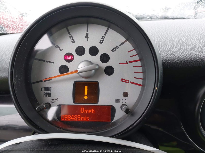 2011 Mini Cooper Clubman VIN: WMWZF3C54BTX82154 Lot: 45389865