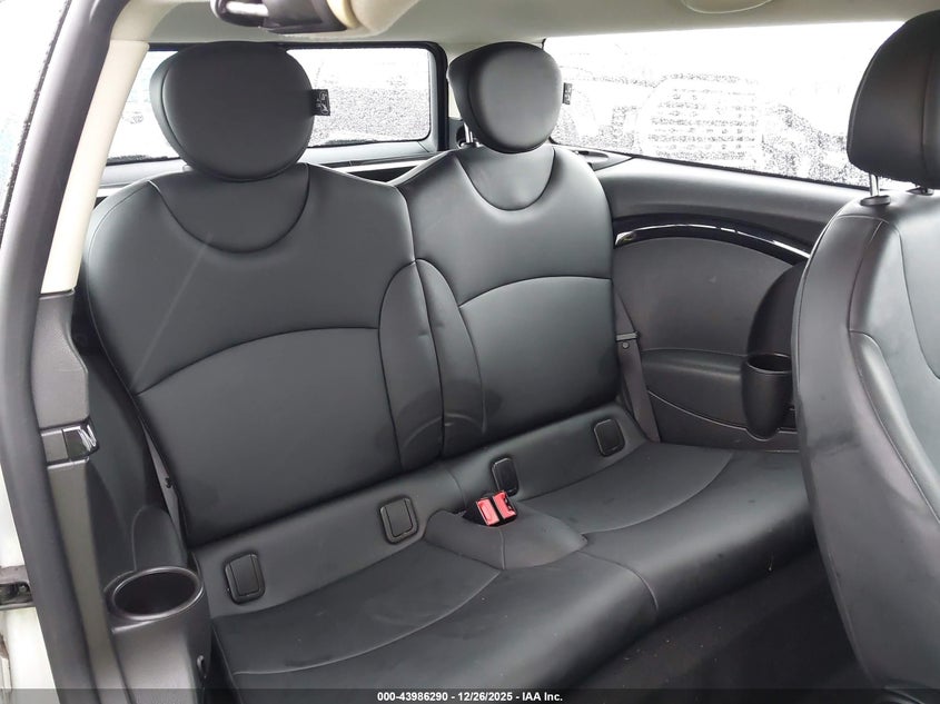 2011 Mini Cooper Clubman VIN: WMWZF3C54BTX82154 Lot: 45389865