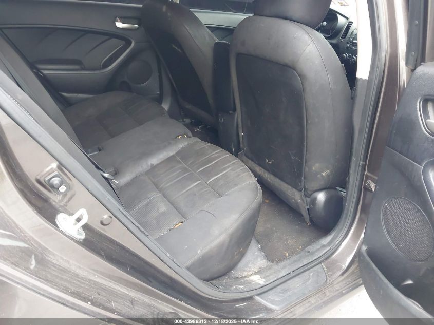 2017 Kia Forte Lx VIN: 3KPFK4A79HE031841 Lot: 43986312