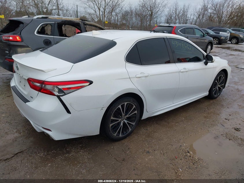 4T1B11HK2KU731358 2019 TOYOTA CAMRY photo no. 4